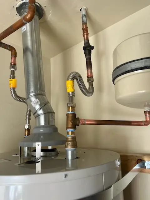Water heater installation and plumbing repair in Abilene